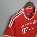 Camisola Retrô Bayern de Munique 2013/14 Home Champions League Edition