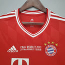 Camisola Retrô Bayern de Munique 2013/14 Home Champions League Edition