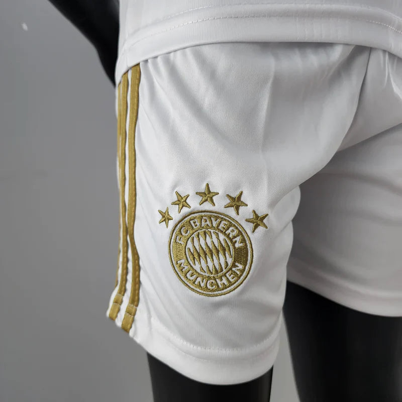 Conjunto Infantil Bayern de Munique 2022/23 - Away